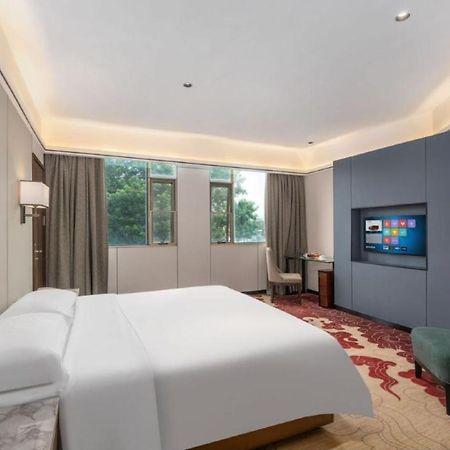Mizparton Hotel South Qianjin Road Heshan  Екстер'єр фото